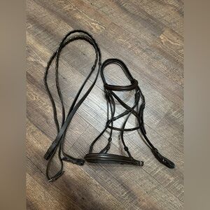 Horse Tack - Horze Full Size English Snaffle Hunt Bridle & Laced Reins